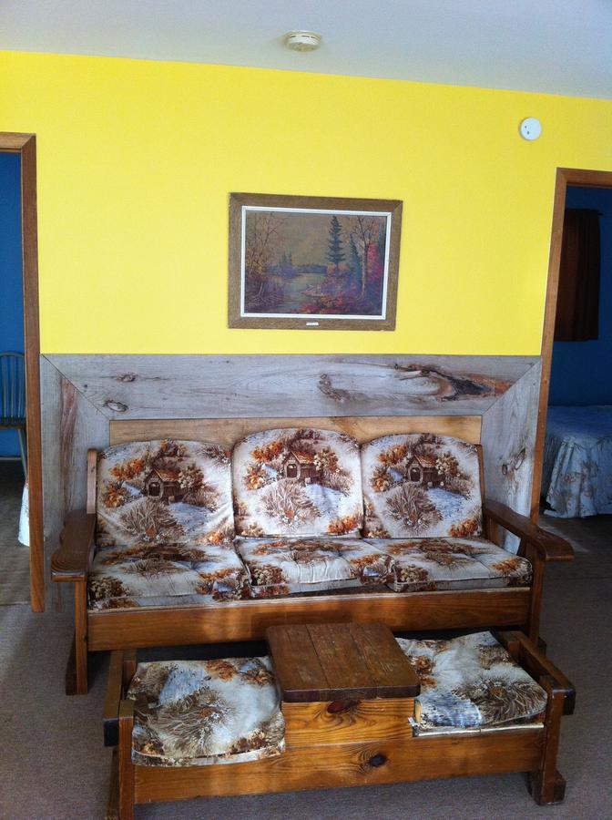 Lake Dalrymple Resort Lagoon City Kamer foto