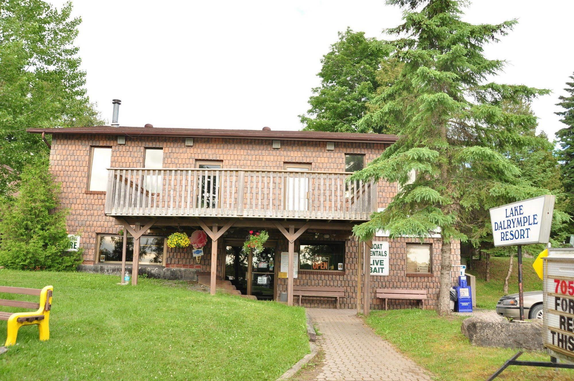 Lake Dalrymple Resort Lagoon City Buitenkant foto